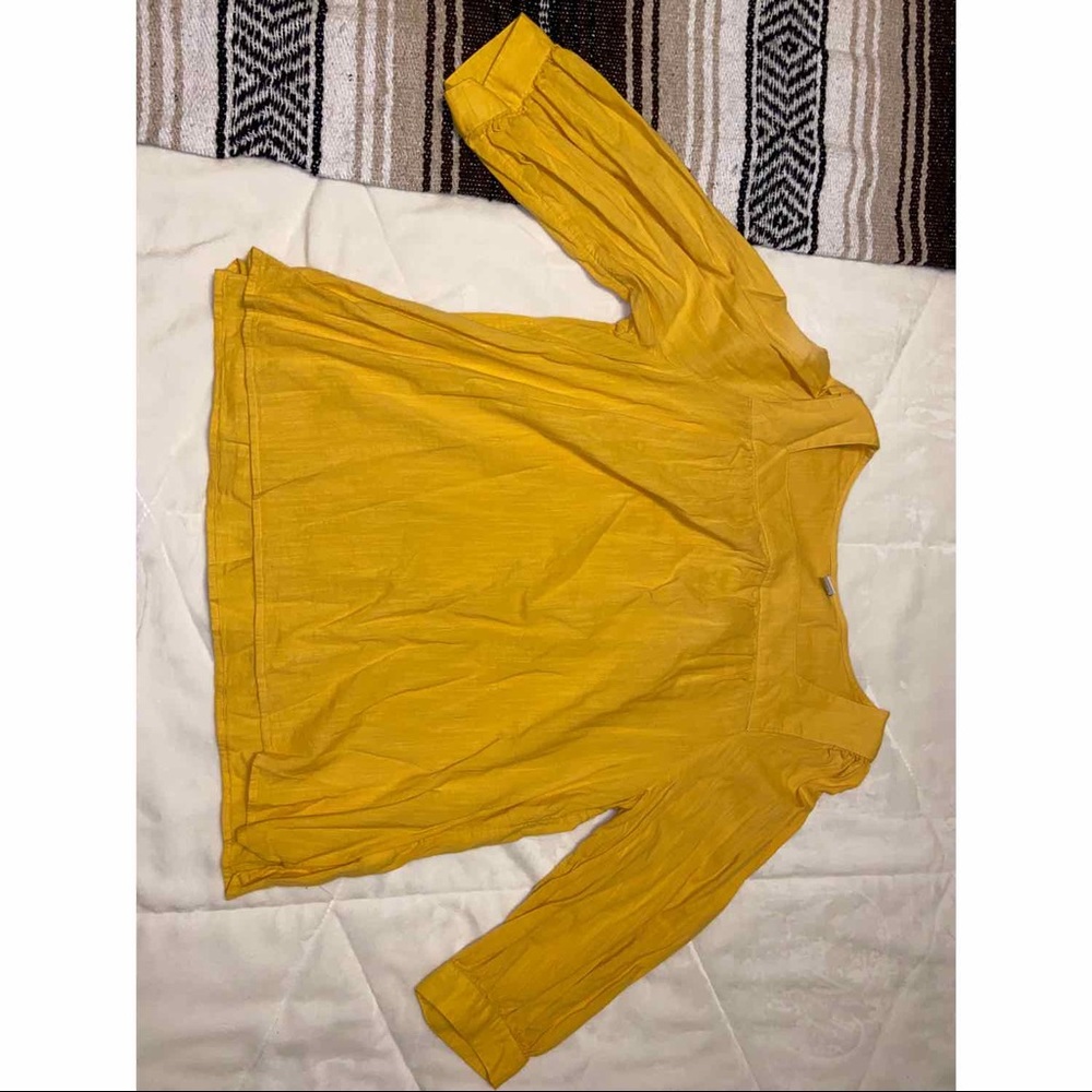 yellow top